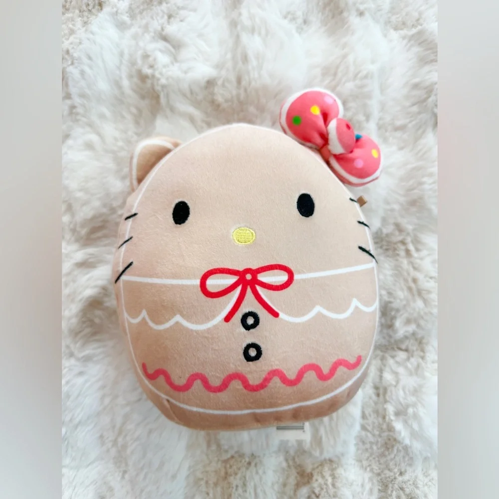 Hello Kitty Squishmallow - Picture 2 of 4